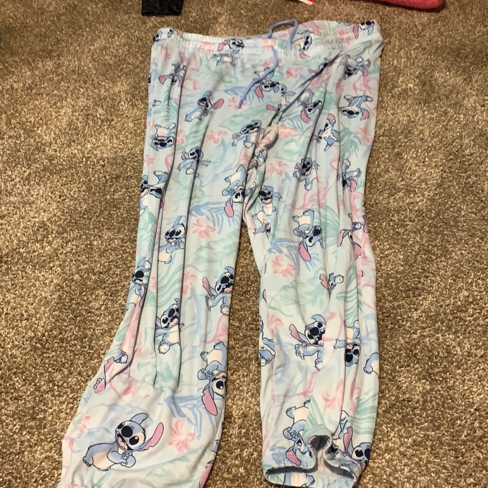 Disney sleepwear, stitch